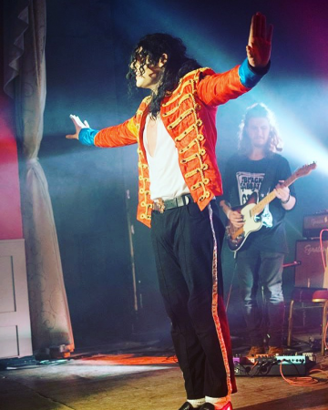David Boakes As Michael Jackson - Photo 2