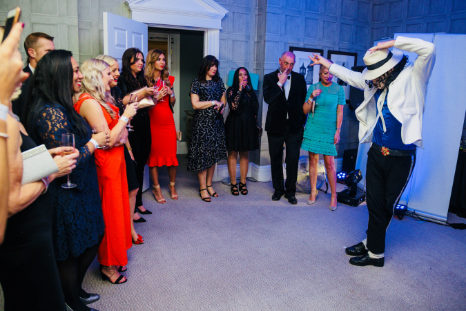 David Boakes As Michael Jackson - Photo 4