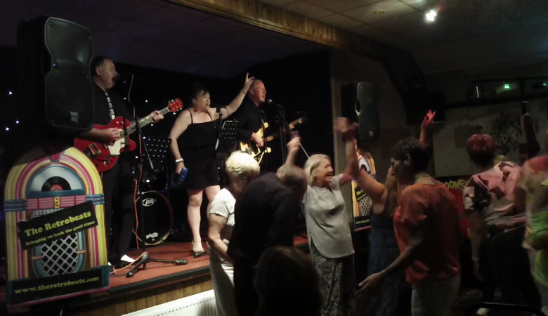 The Retrobeats - Photo 2