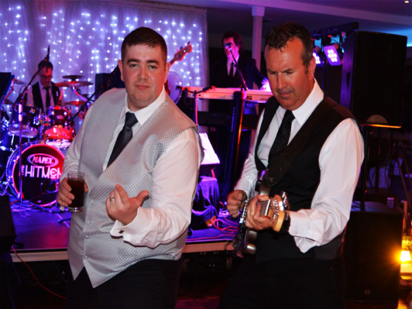 The Hitmen & Her - Photo 2