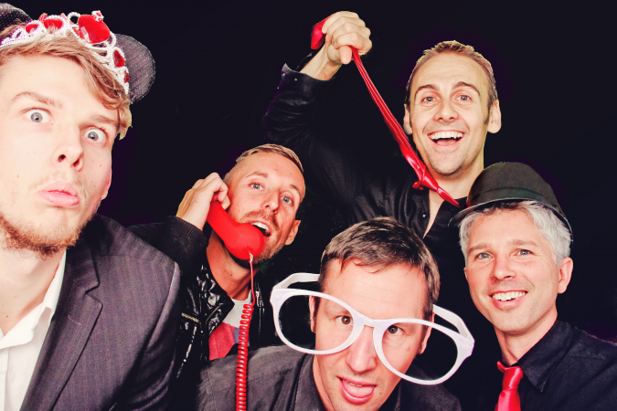 DUVET - The Ultimate Covers Band!! - Photo 4