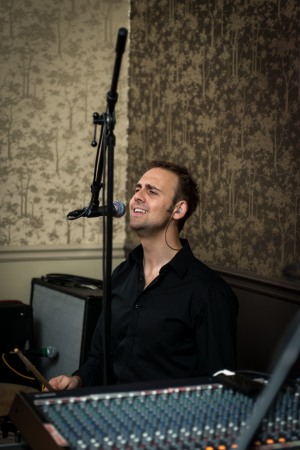 DUVET - The Ultimate Covers Band!! - Photo 16