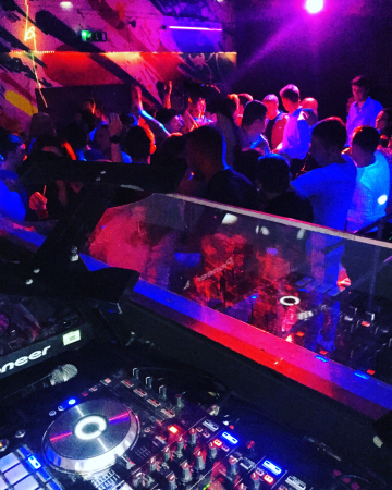 Cheltenham DJ's - Photo 33