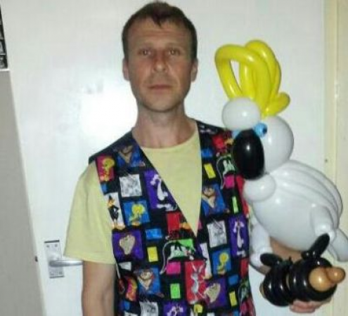 Micks discos and childrens entertainer - Photo 4