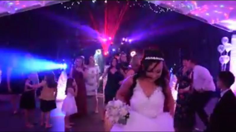 Oasis Roadshow Mobile Disco - Photo 7