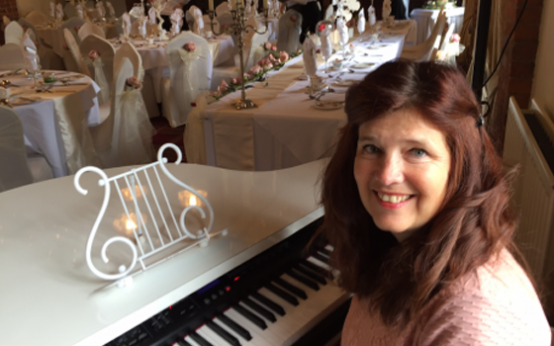 Karen Daniels - Wedding & Event Pianist