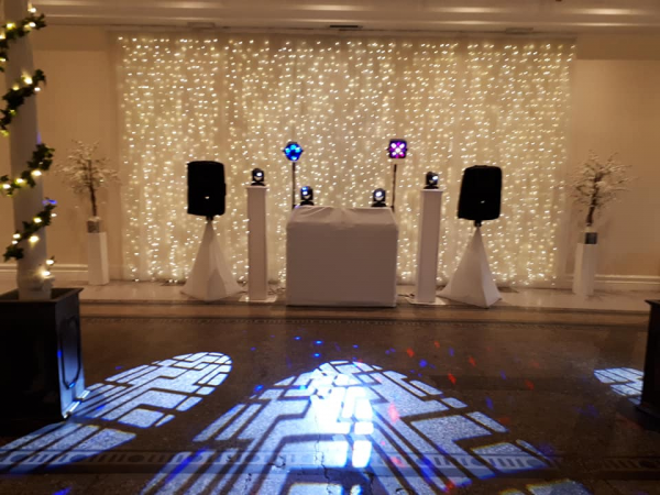 mobile disco hire - Photo 4