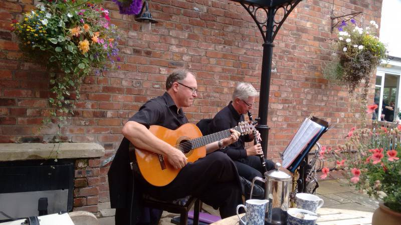 Two Blue Jazz and Classical - Photo 6