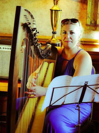 Lucia McGinnis Harpist - Photo 4