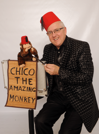 Mr Majestic -Professional Comedy Magician - Photo 7