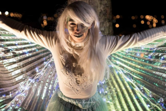 Snow Angel - Photo 2