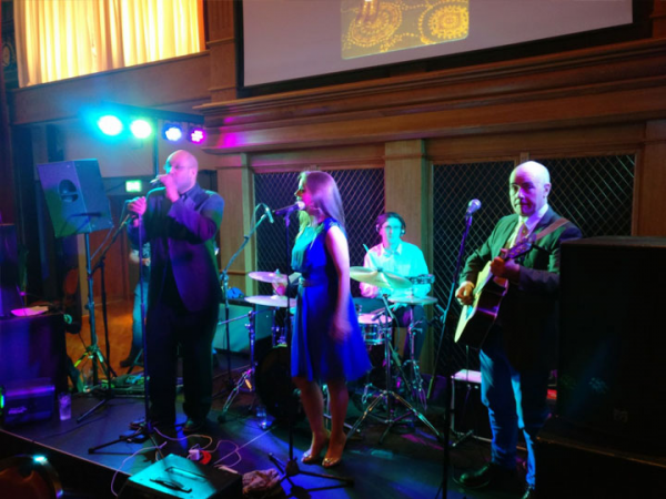 Temptation - Photo 3