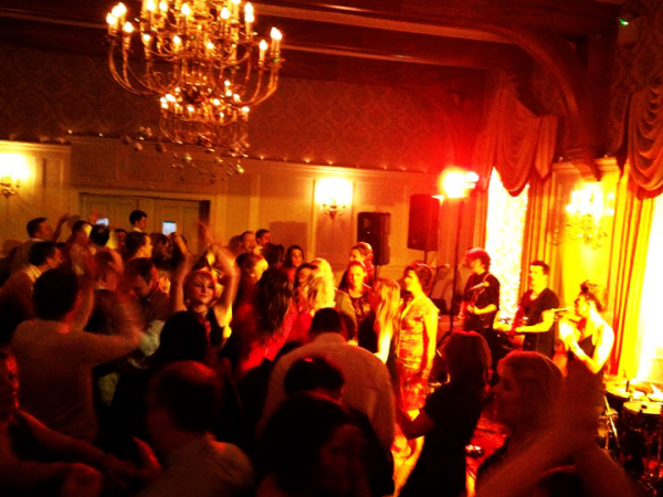 Houseparty - Photo 3