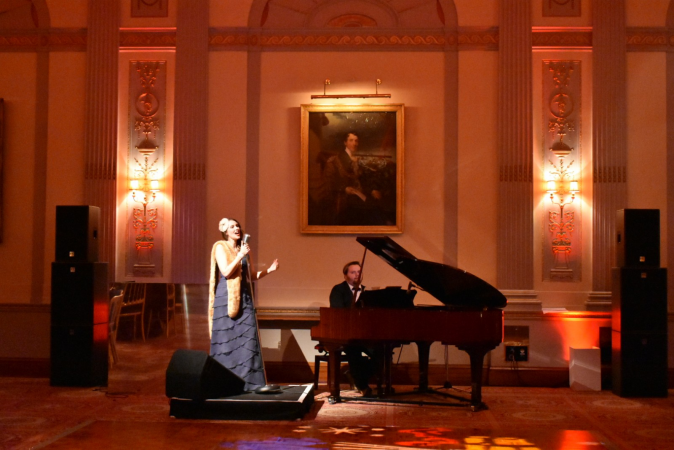 BUNNY NIGHTINGALE - Vintage Style Entertainer - Photo 16