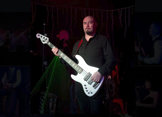 The Decades Band - Photo 10