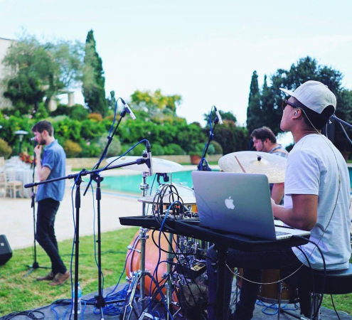 The Trends Party Band - Photo 4