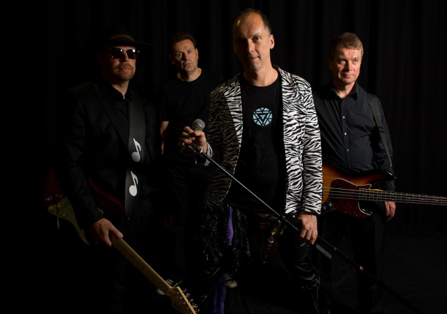 White Light - Photo 4