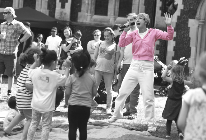 Action Amanda - Photo 3