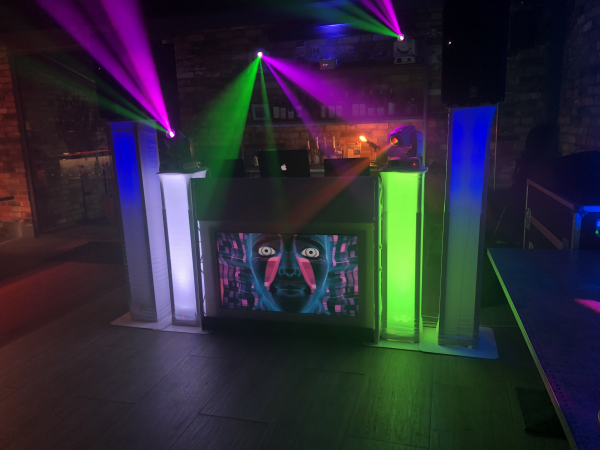 Platinum Disco Bespoke DJ Service - Photo 12