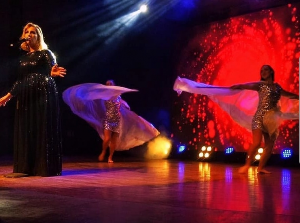 One And Only Adele Tribute - Photo 8