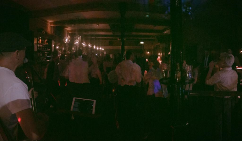 Carter & Hartmann Acoustic Duo - Photo 18