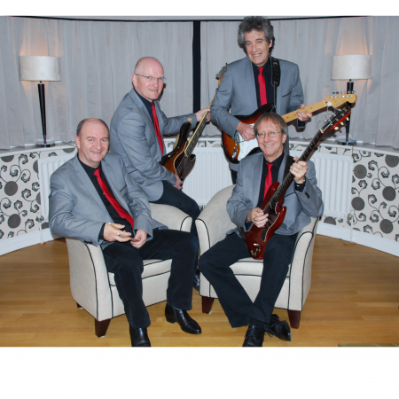 The Retros - Photo 2