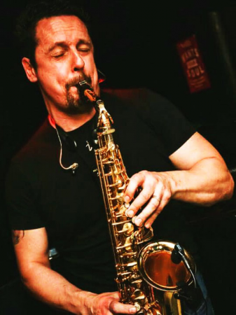 The Saxophone Lounge - Photo 5