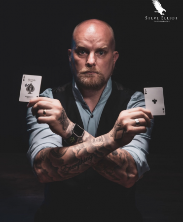 Dan Voakes Magician  - Photo 15