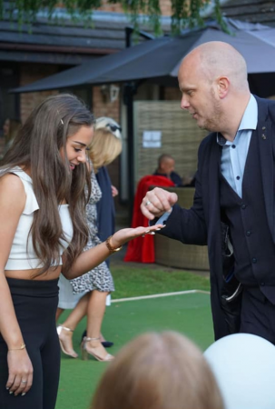 Dan Voakes Magician  - Photo 16