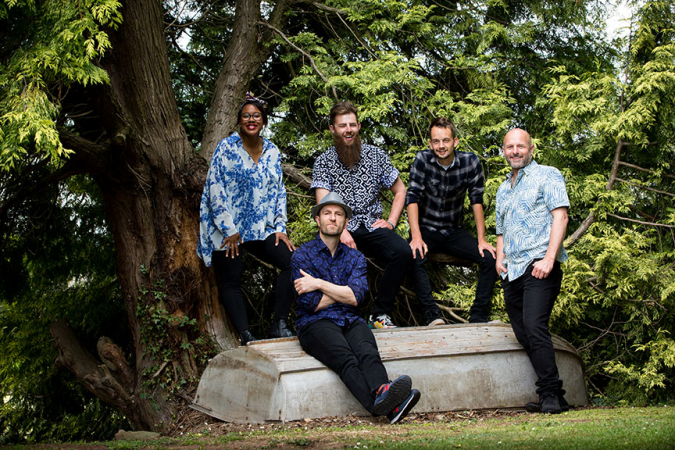 Groove Collider - Photo 5