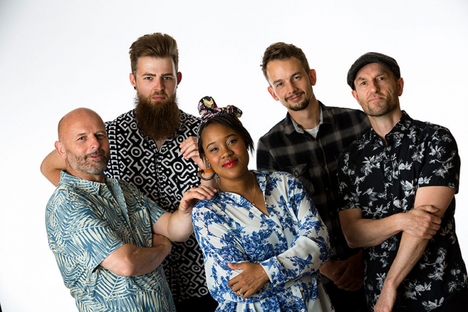 Groove Collider - Photo 6