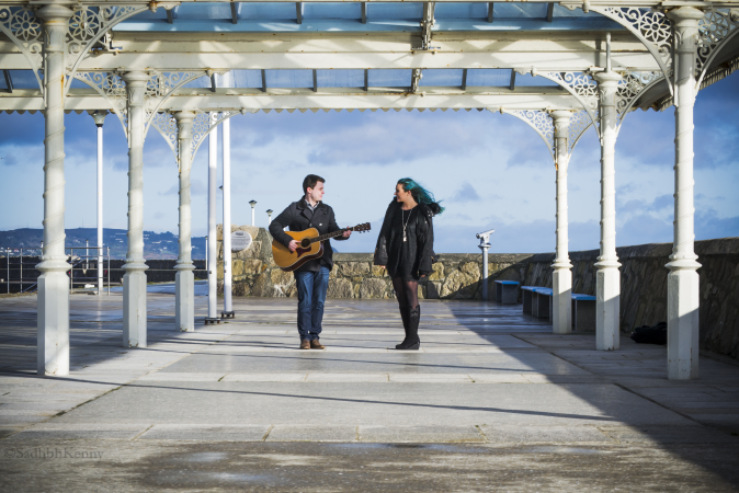 The Lovely Strangers - Photo 2