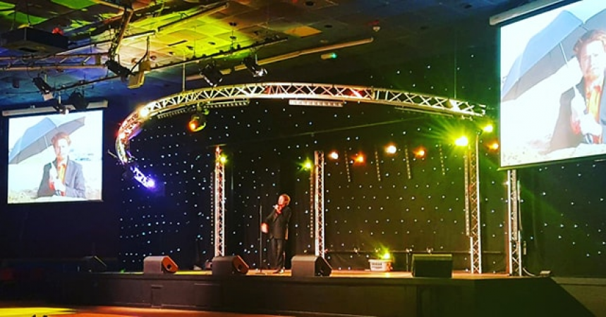 Dylan Altoft - Painfully Funny - Photo 3