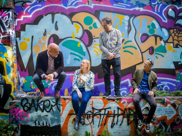 The Robbers - Photo 2