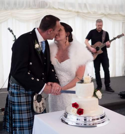 Paul Wilson-Singer Guitarist and DJ. - Photo 2