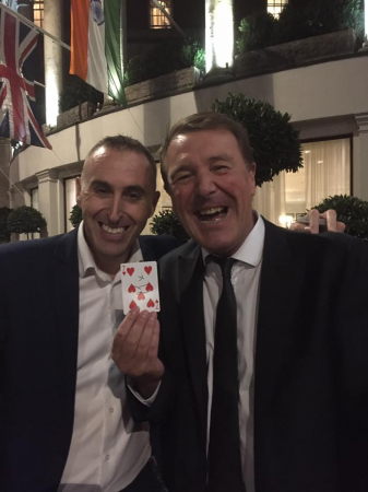 Adam Smith Magician - Close up, Sleight of hand specialist  - Photo 15