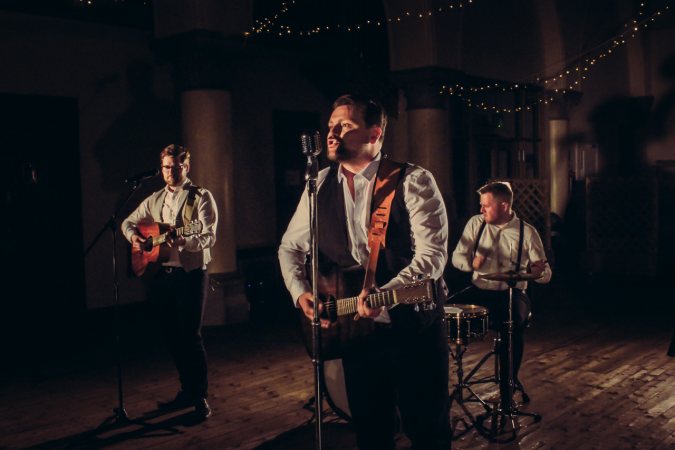 The Fortunate Sons - Photo 7