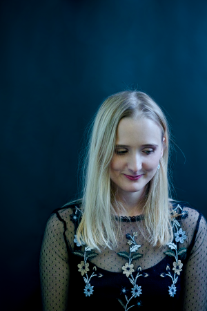 Kate Ferguson - Photo 3