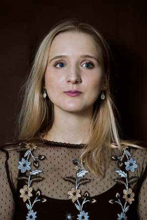 Kate Ferguson - Photo 5