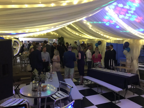 Solo Sax Player to accompanying your DJ  - Photo 7