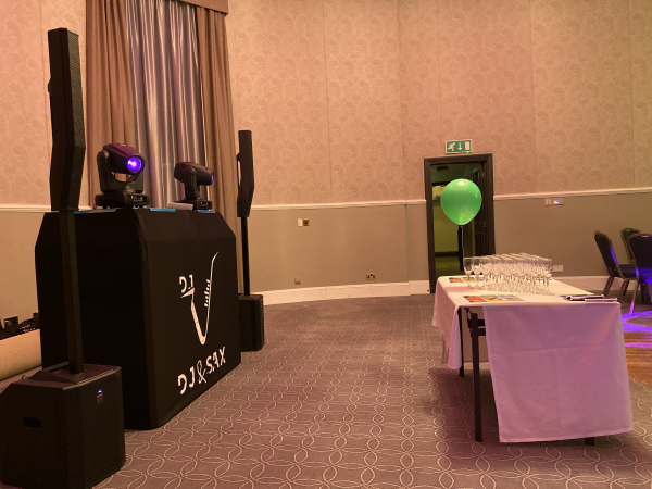 Solo Sax Player to accompanying your DJ  - Photo 8