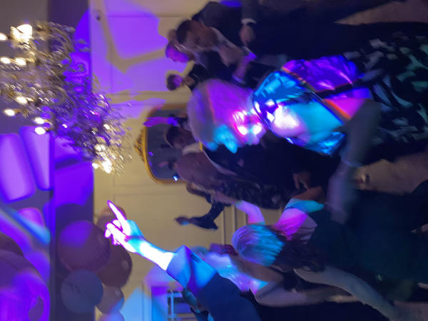 Solo Sax Player to accompanying your DJ  - Photo 15