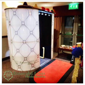 Emerald Lion Photo Booths