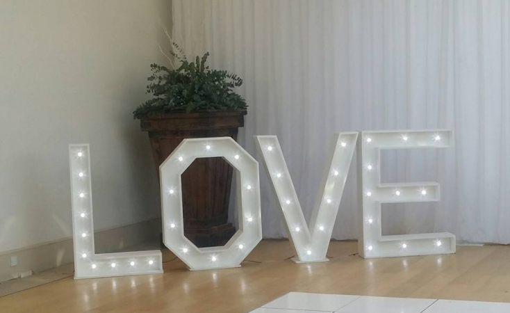 Emerald Lion Photo Booths - Photo 5