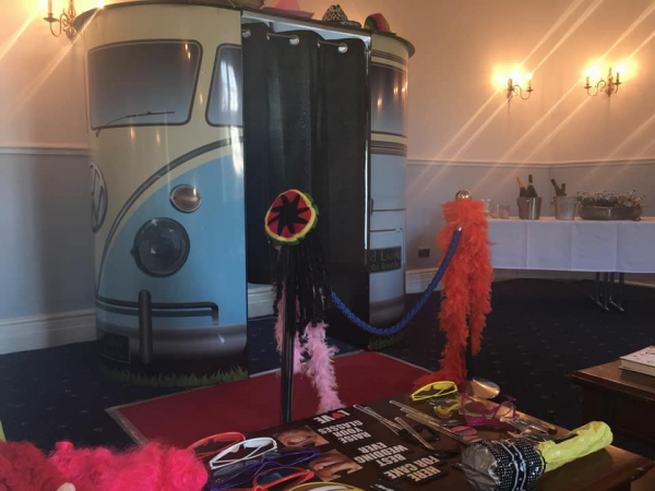 Emerald Lion Photo Booths - Photo 14