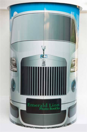 Emerald Lion Photo Booths - Photo 10