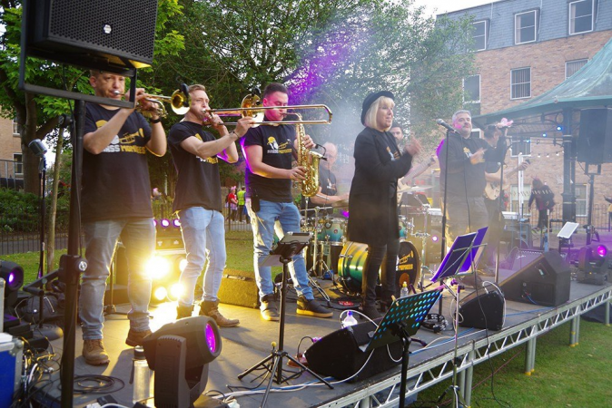 Brass Monkees - Photo 23