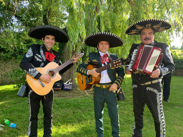 Mariachi Amigo UK - Photo 5
