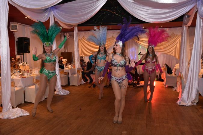 Rosettas Variety Entertainment - Photo 4