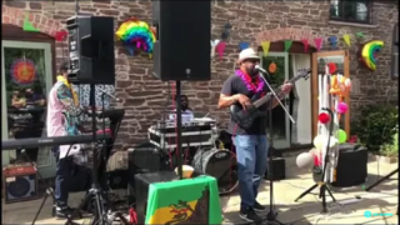 Caribbean Rootz - Photo 2